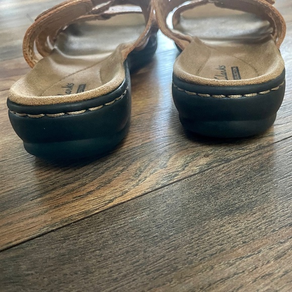 Clarks Leisa Cacti Slide Sandal- Tan-Women's 8.5 Adjustable - Picture 5 of 8